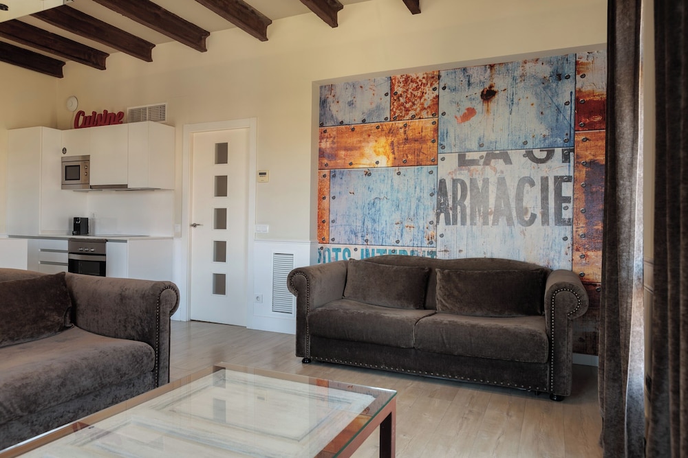 Enjoybcn Miro Apartments 27/50