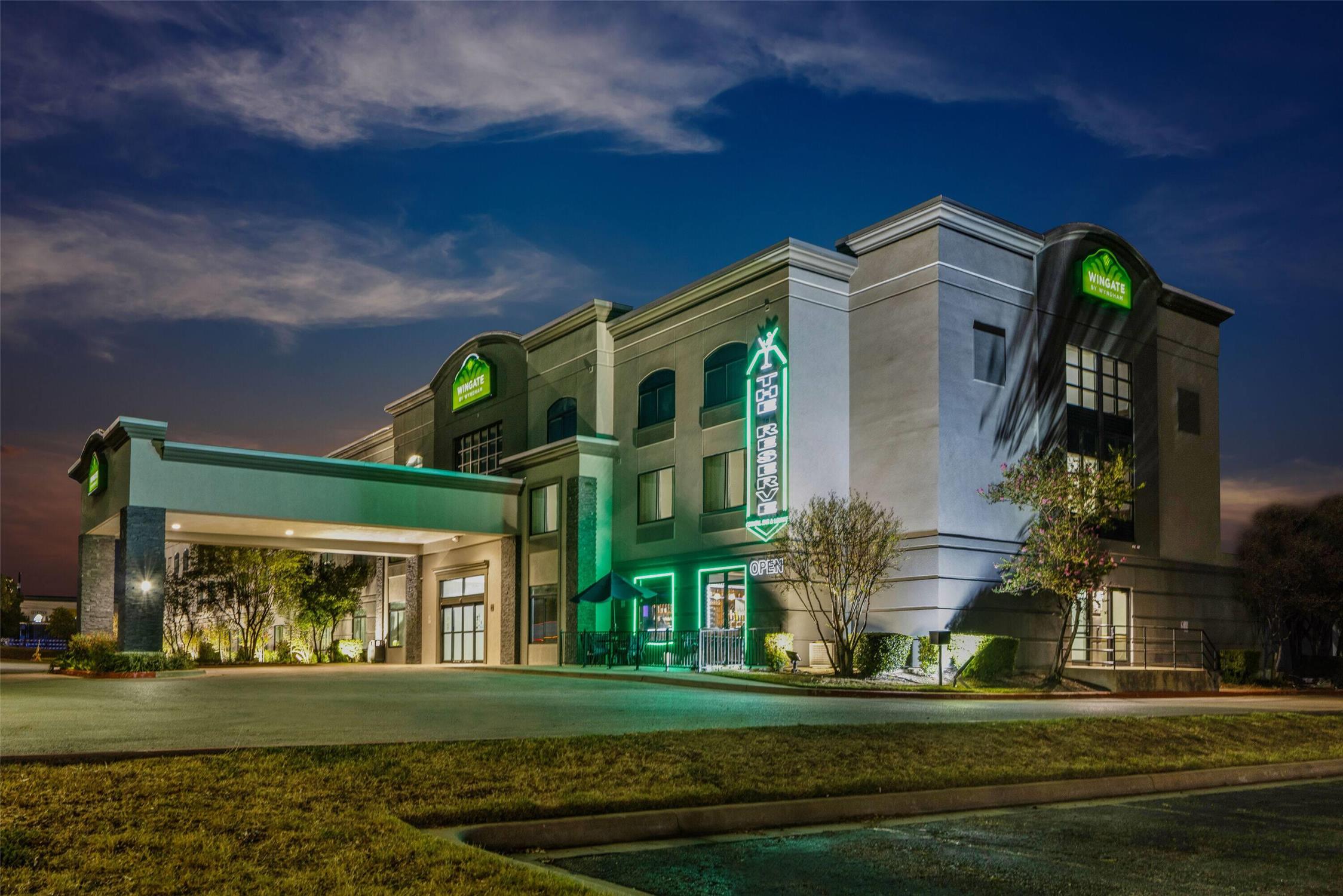 Wingate by Wyndham Round Rock Hotel & Conference Center 4/30