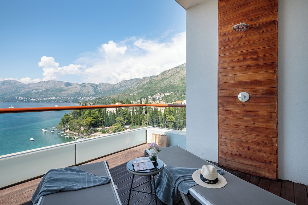 Hotel Cavtat 35/68