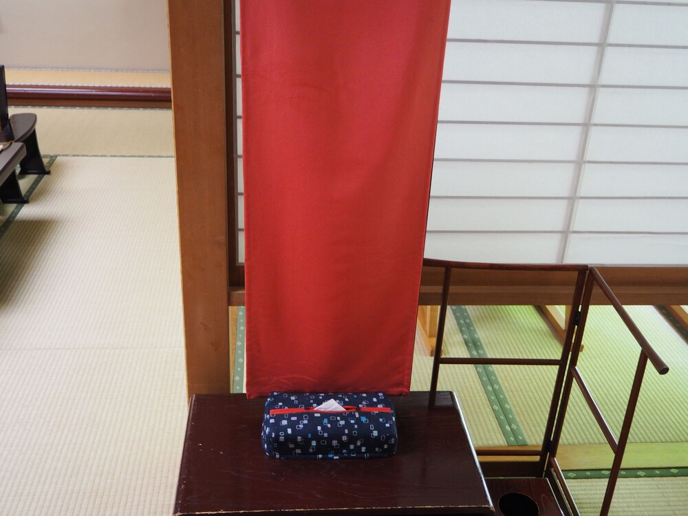 KUSATSU ONSEN OSAKAYA 33/65