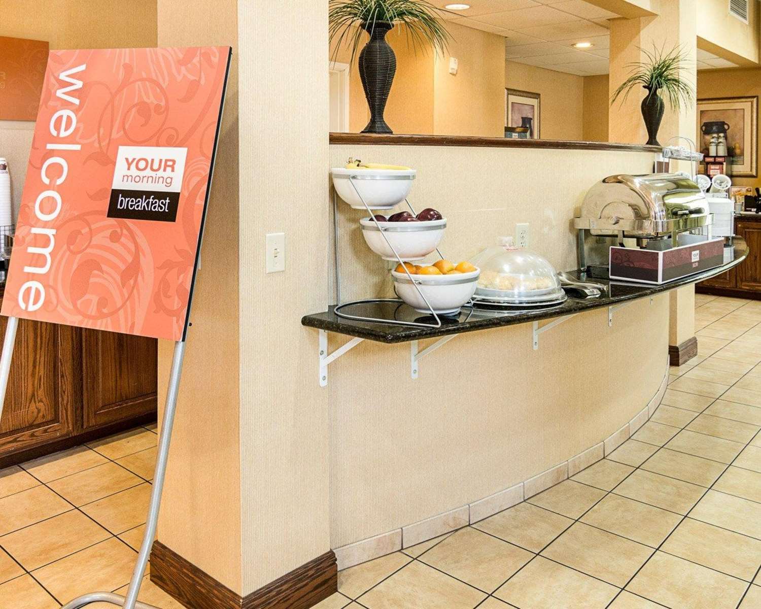 Comfort Suites Nacogdoches 8/44