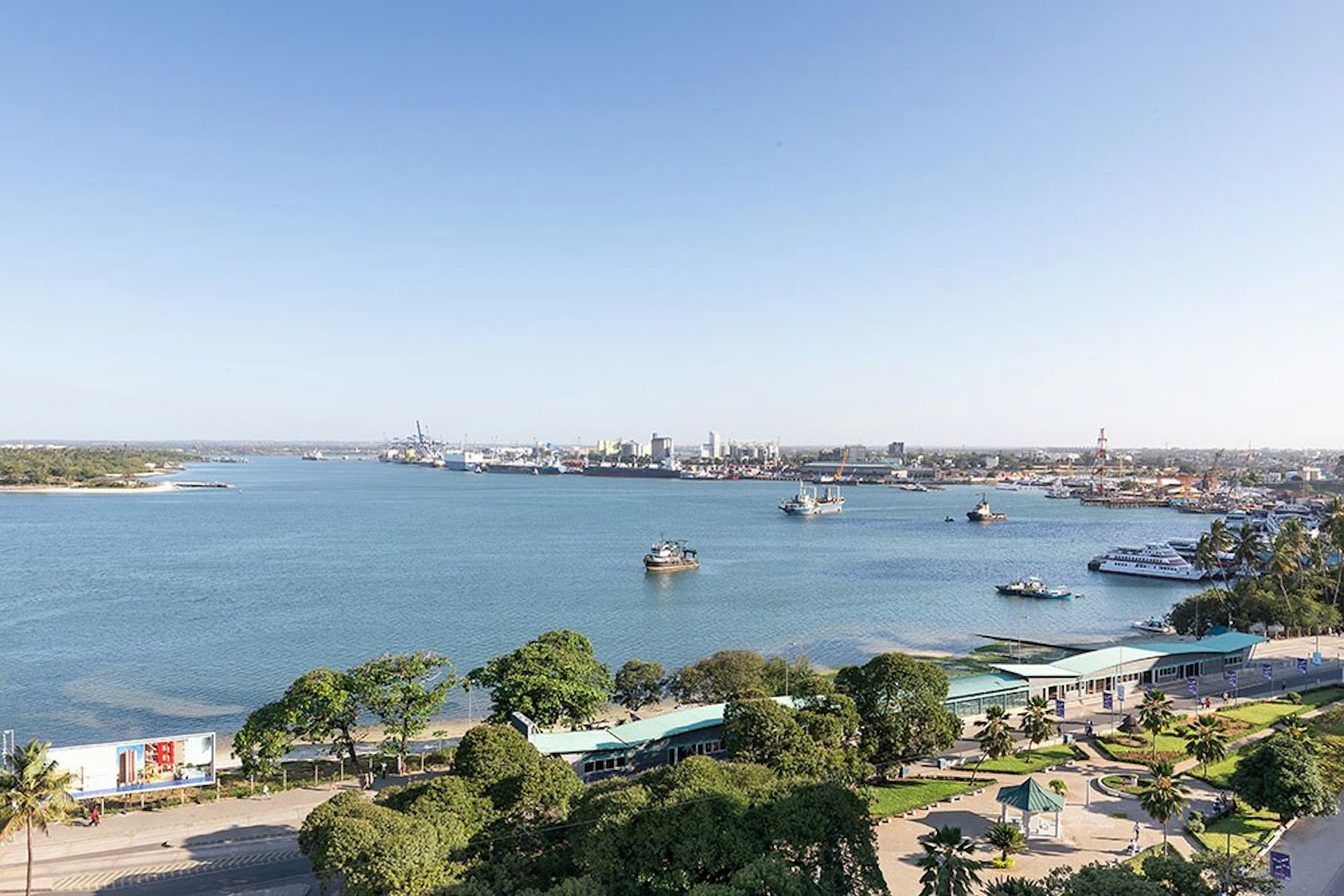 Four Points By Sheraton Dar Es Salaam New Africa 24/28