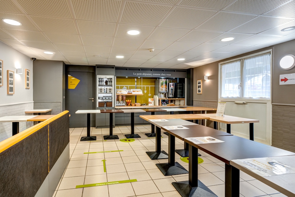 B&B HOTEL Louveciennes 47/56