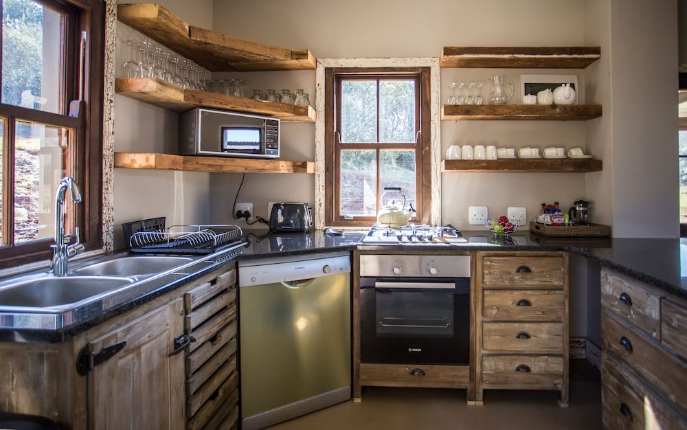 Bush Villas Self-Catering At Botlierskop 18/50
