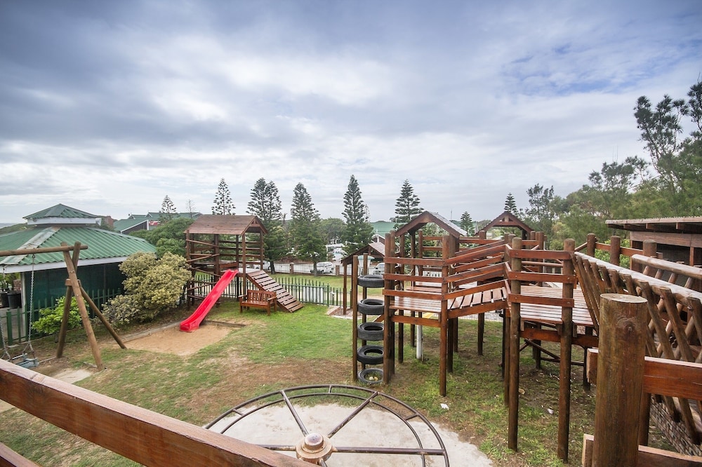 Pine Lodge Resort 58/70