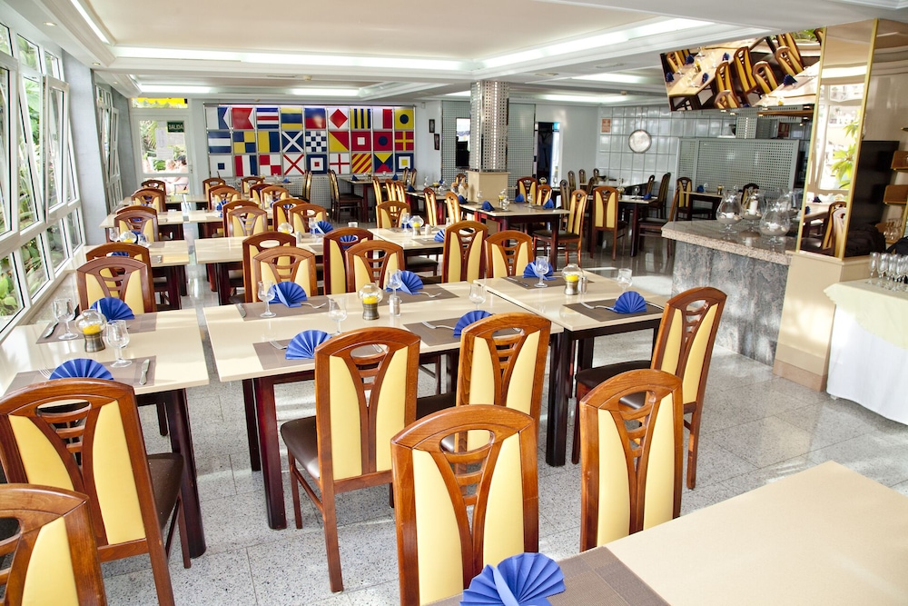Curasol Apartments 33/50