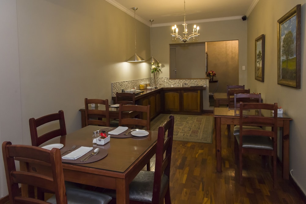 Bayswater Lodge 78/100