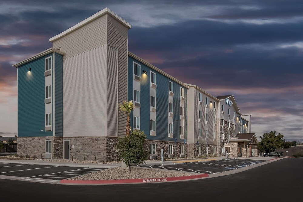 WoodSpring Suites Santee - San Diego Northeast 6/49