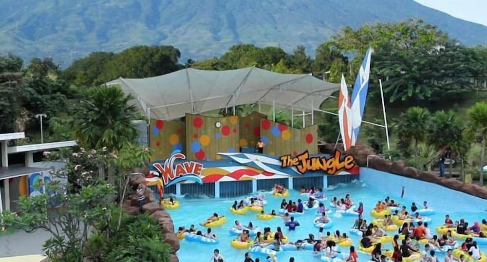 Bigland Sentul Hotel and Convention (ex Olympic Renotel Sentul) 46/50