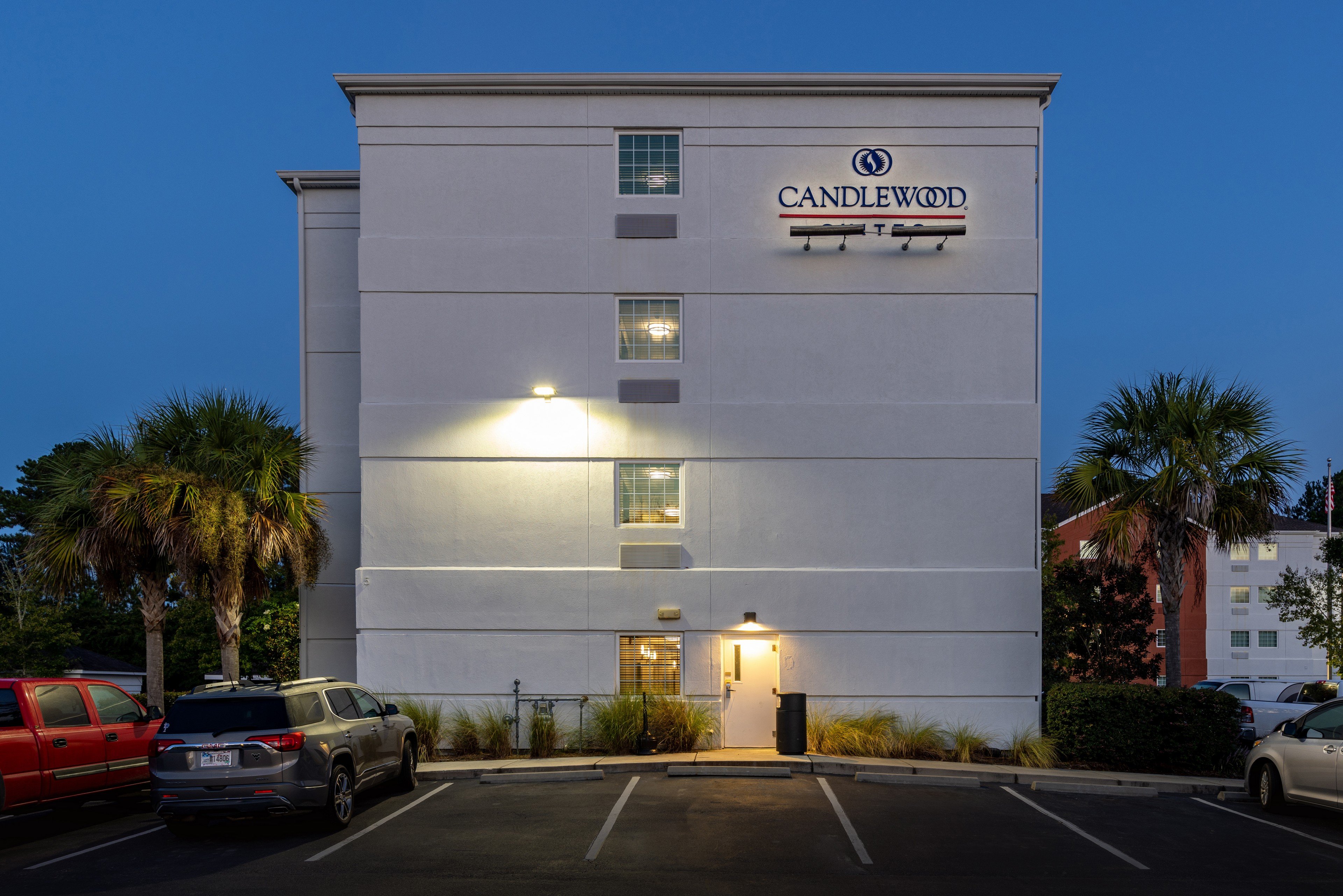CANDLEWOOD SUITES BLUFFTON - HILTON HEAD 2/73