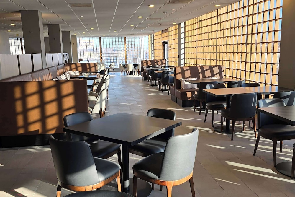 Wyndham Rochester Downtown 46/61