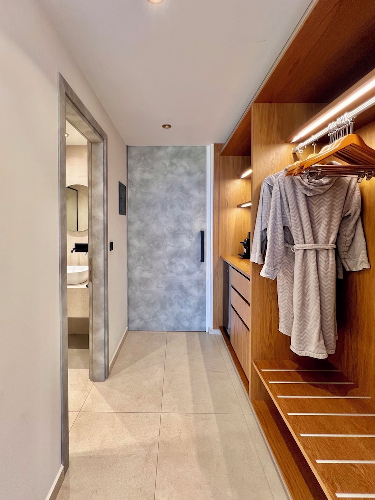 Anaxo Resort 38/69