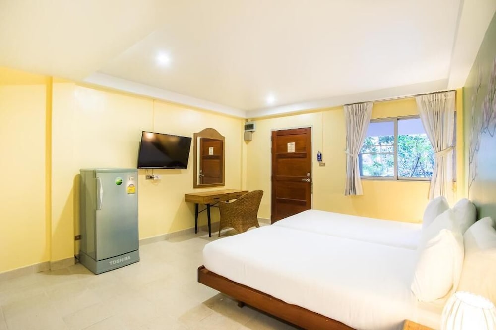 STANDARD, TWIN BEDS