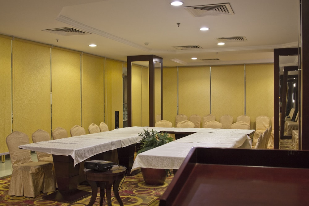 فندق ايكونو باي ليفا مطار جدة(Ekono Hotel (Ex - EKONO by LEVA Jeddah Airport Hotel)) 49/65