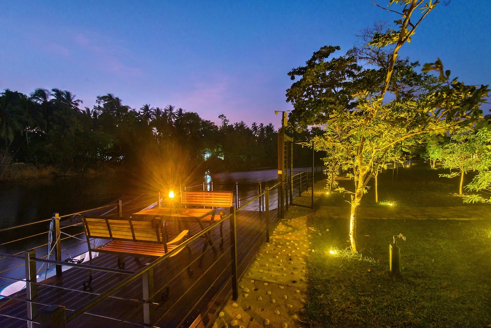 Karunakarala Ayurveda Spa & Resort 40/50
