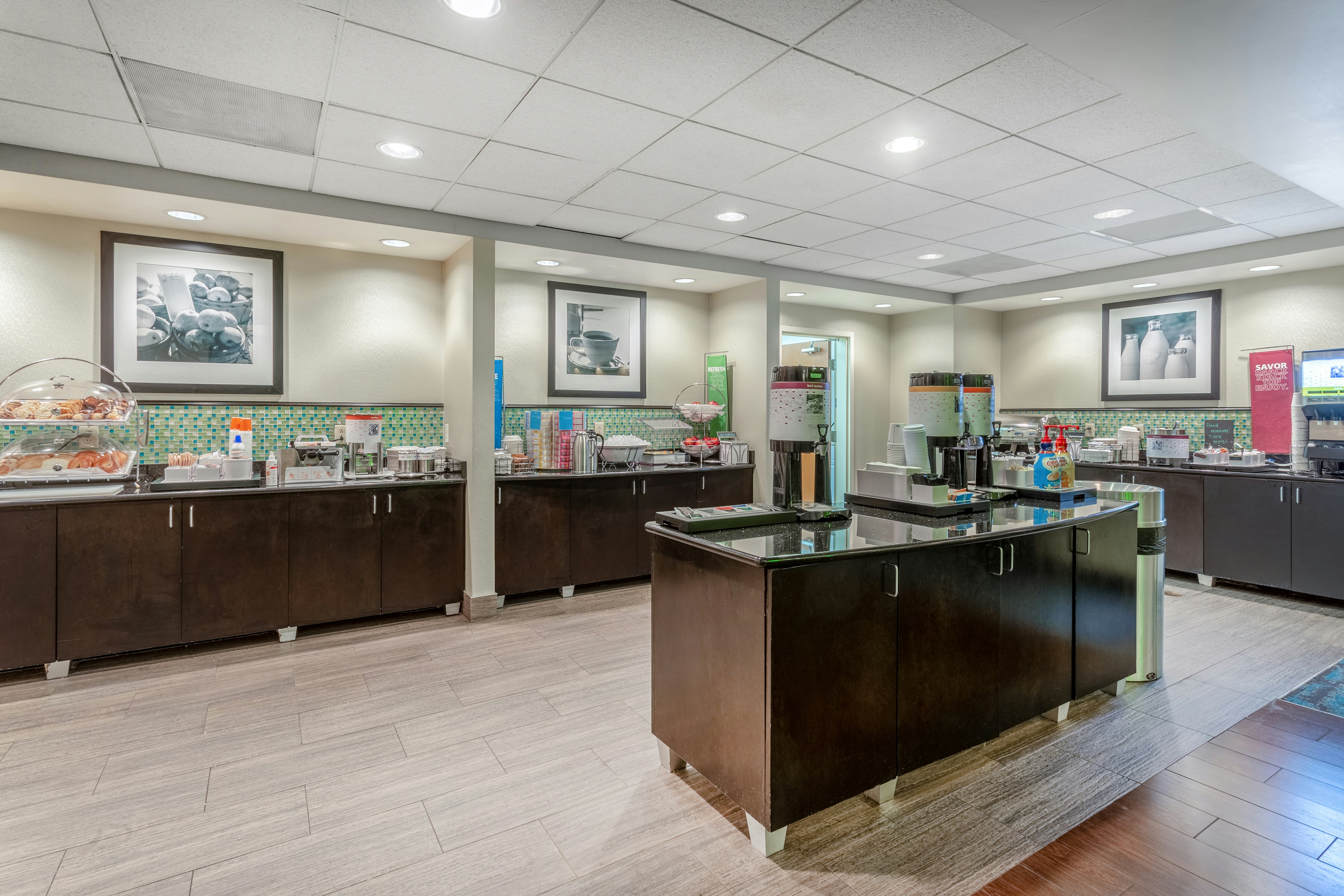 Hampton Inn Richmond South photo5