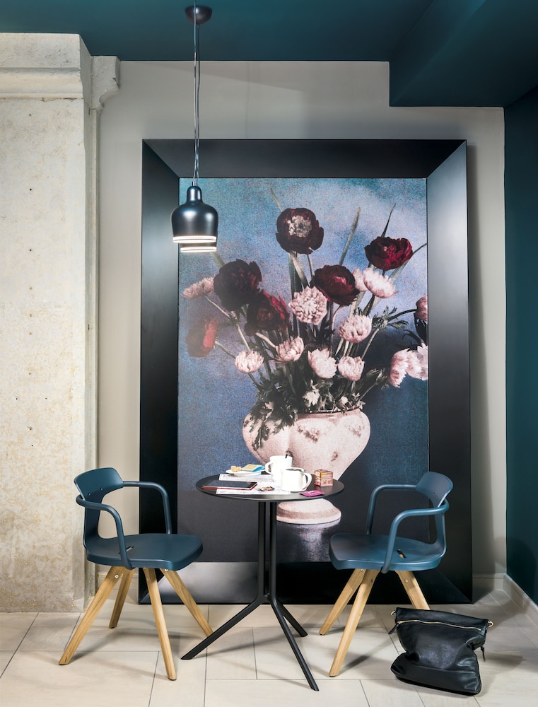 Lobby at OKKO Hotels Lyon Centre, LYON