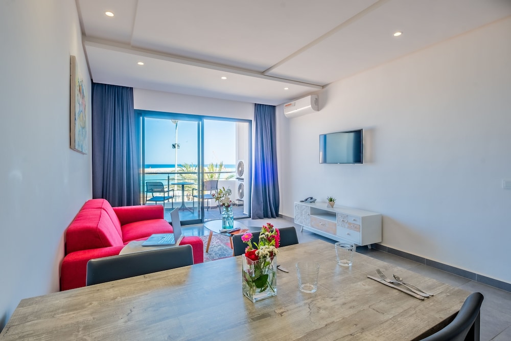 Hotel Asilah 32 15/25