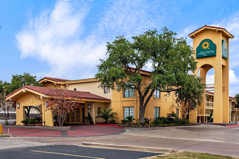Rodeway Inn College Station, TX 3/37