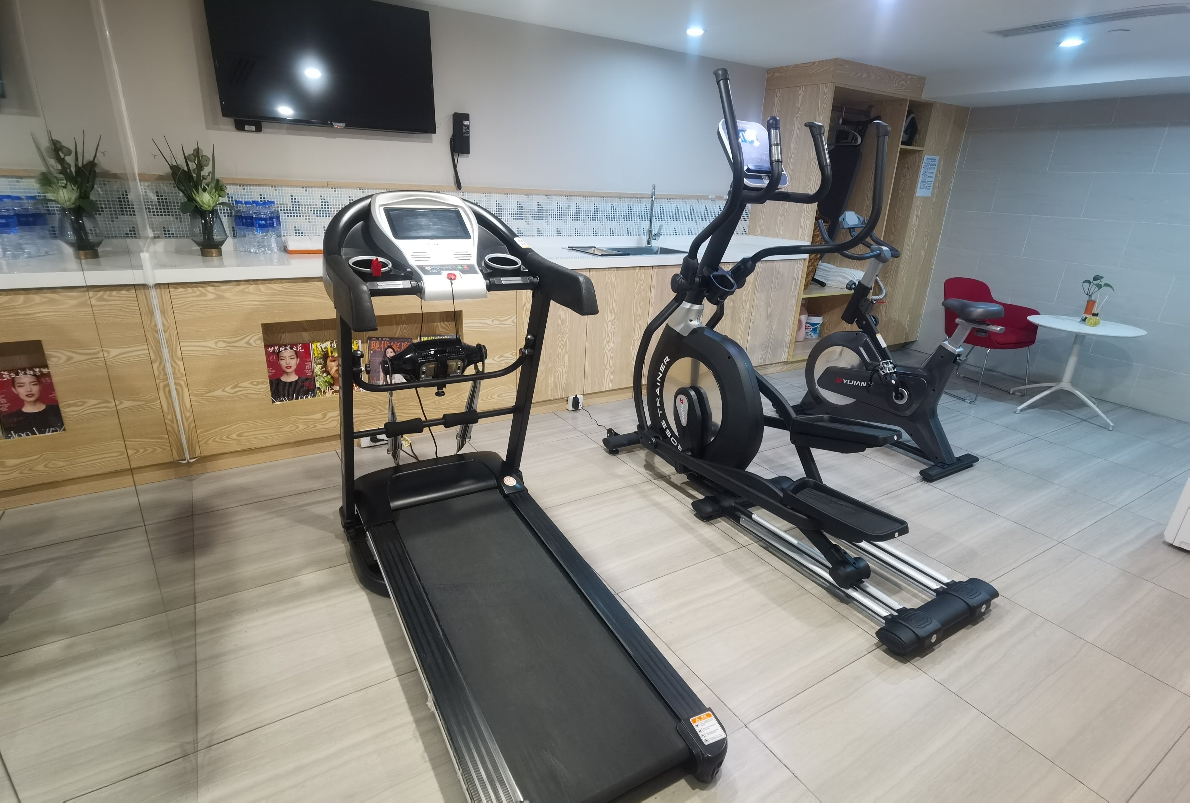 Holiday Inn Express Shanghai Gubei 21/37
