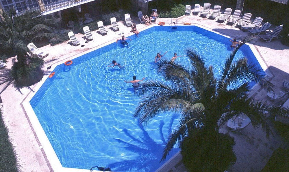 La Paul Hotel 17/35
