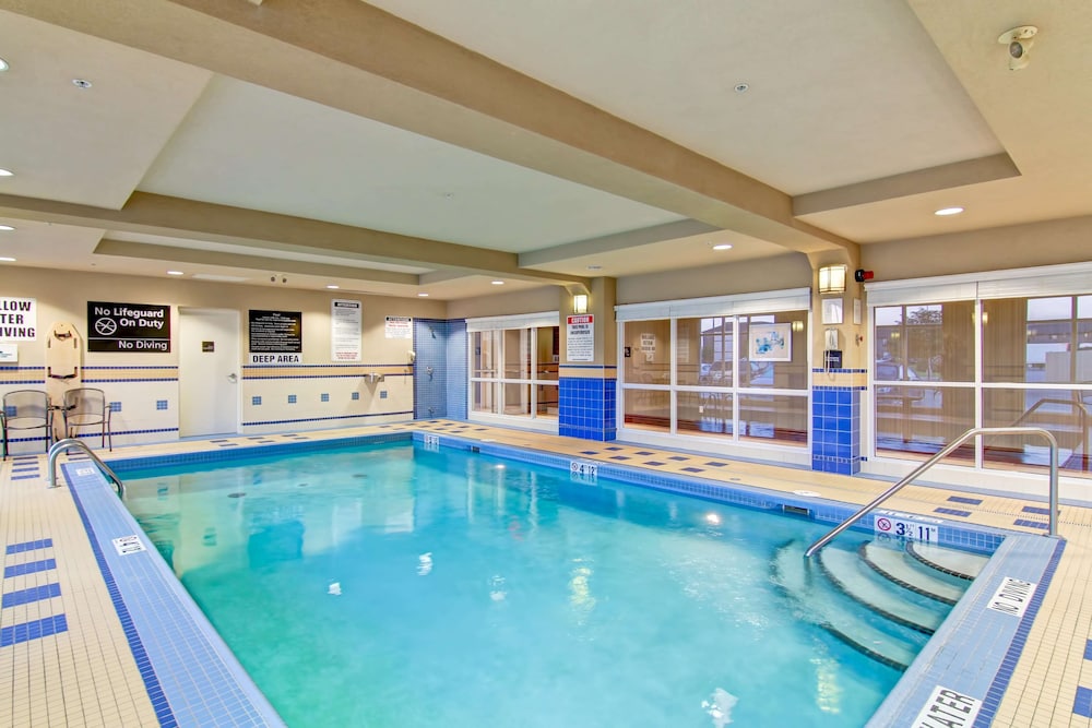 Hampton Inn by Hilton London 4/39