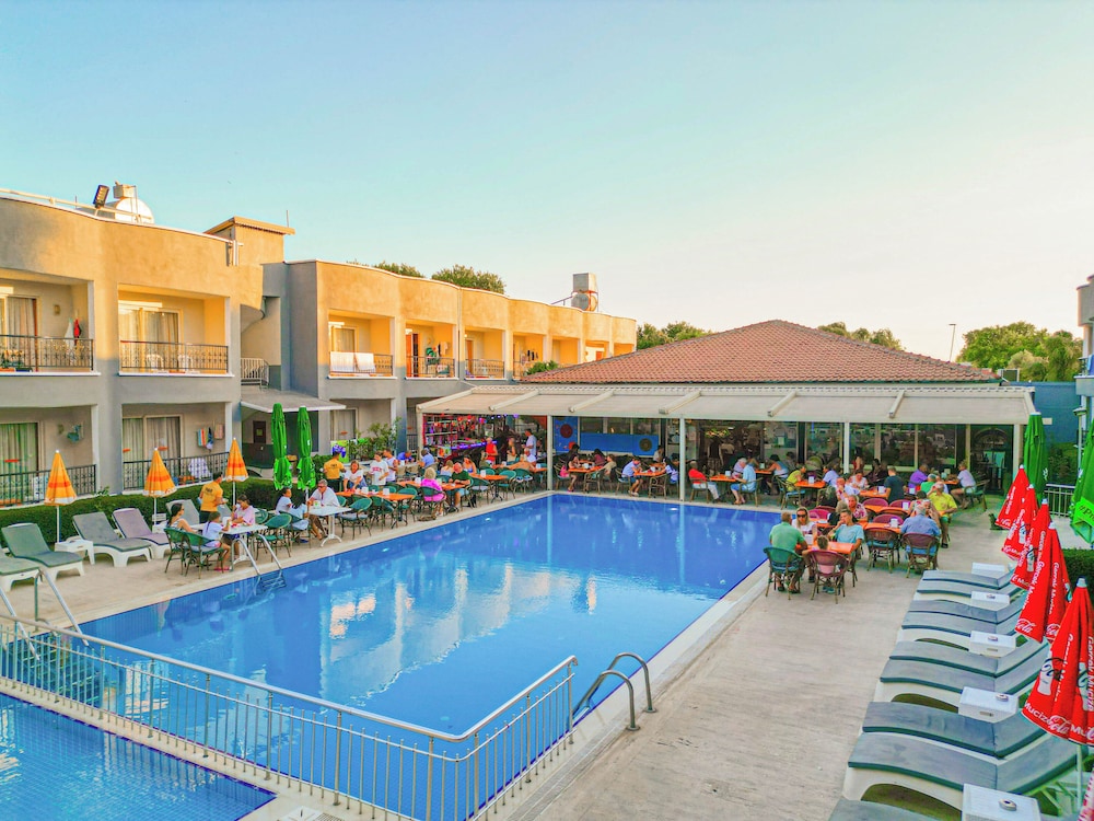 Sayanora Hotel & Park 21/50