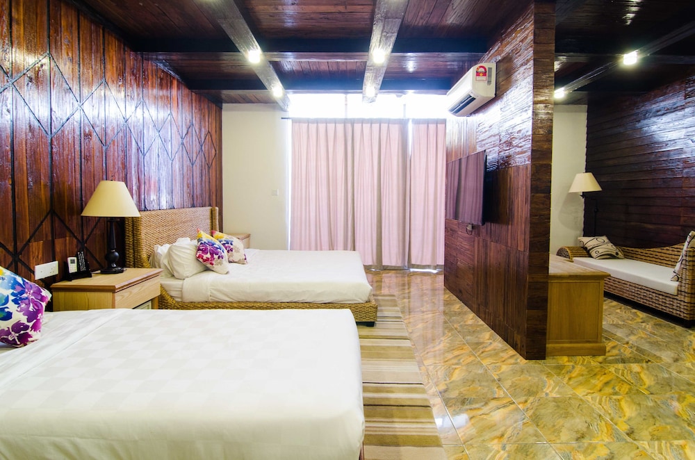 Mornington Hotel Sitiawan 42/58