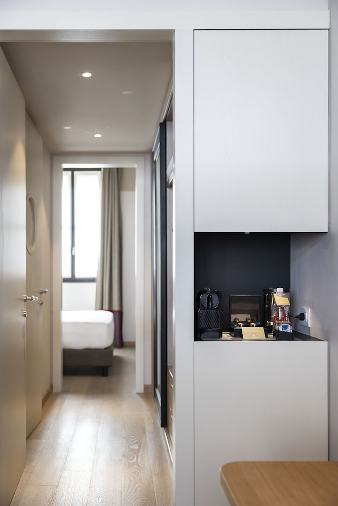 Savona 18 Suites 29/74