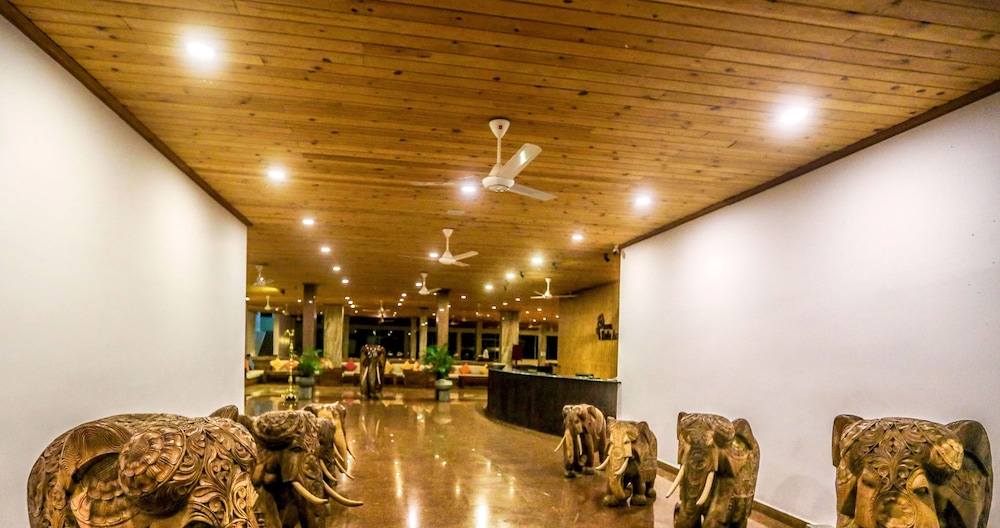 Hotel Sudu Araliya 35/69