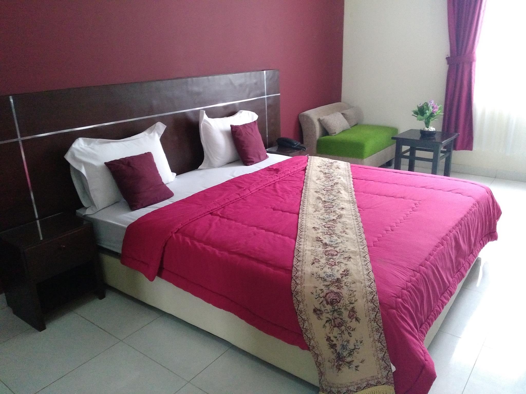Charaka Hotel 11/30