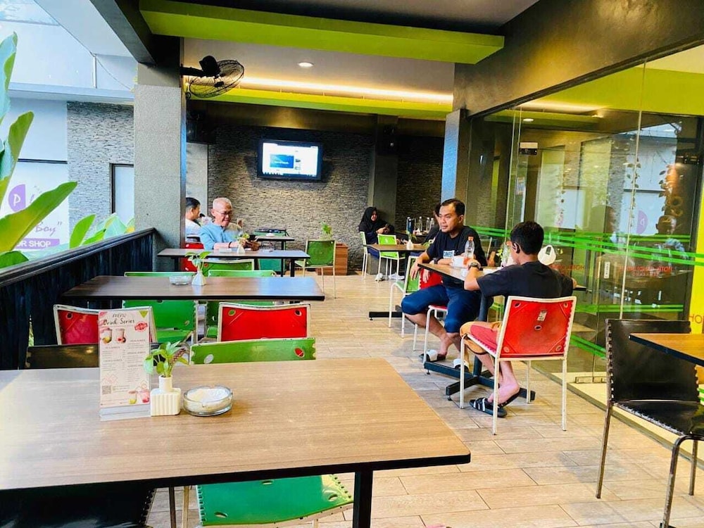 Hotel Candi Indah - Akpol Semarang 33/49