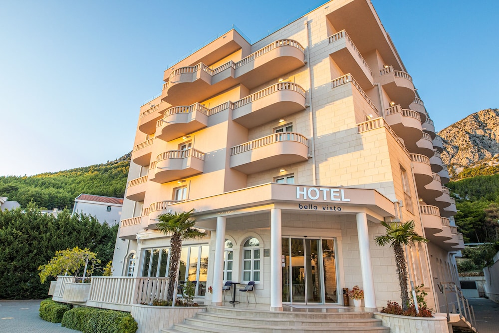Hotel Bella Vista 1/32