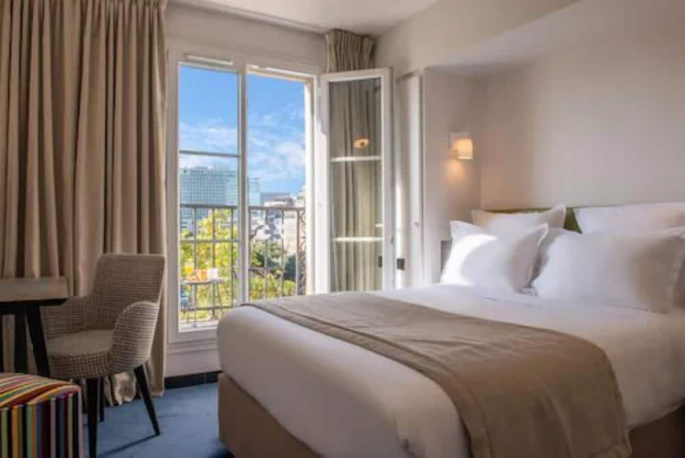 Hotel Edouard VI by Malone 7/54