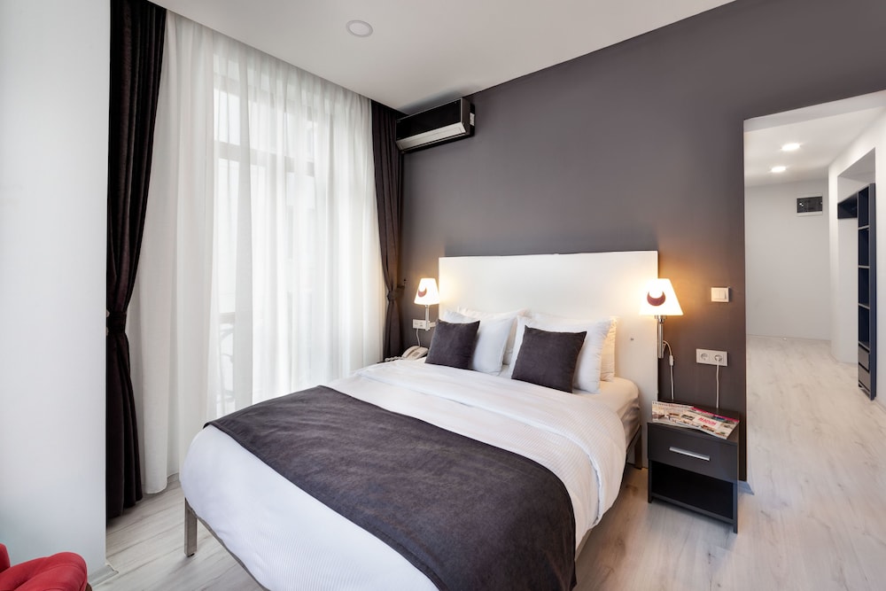 Lime Garden Hotel 14/61