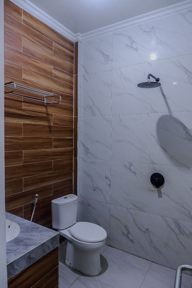 Hotel Hakmaz Taba Syariah Lubuk Linggau 45/49