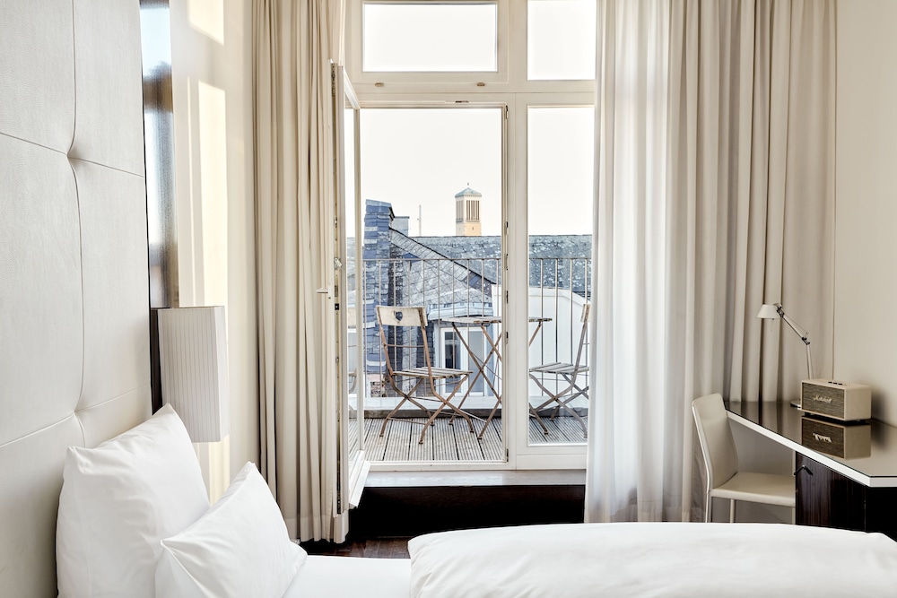 The Pure Hotel 35/51