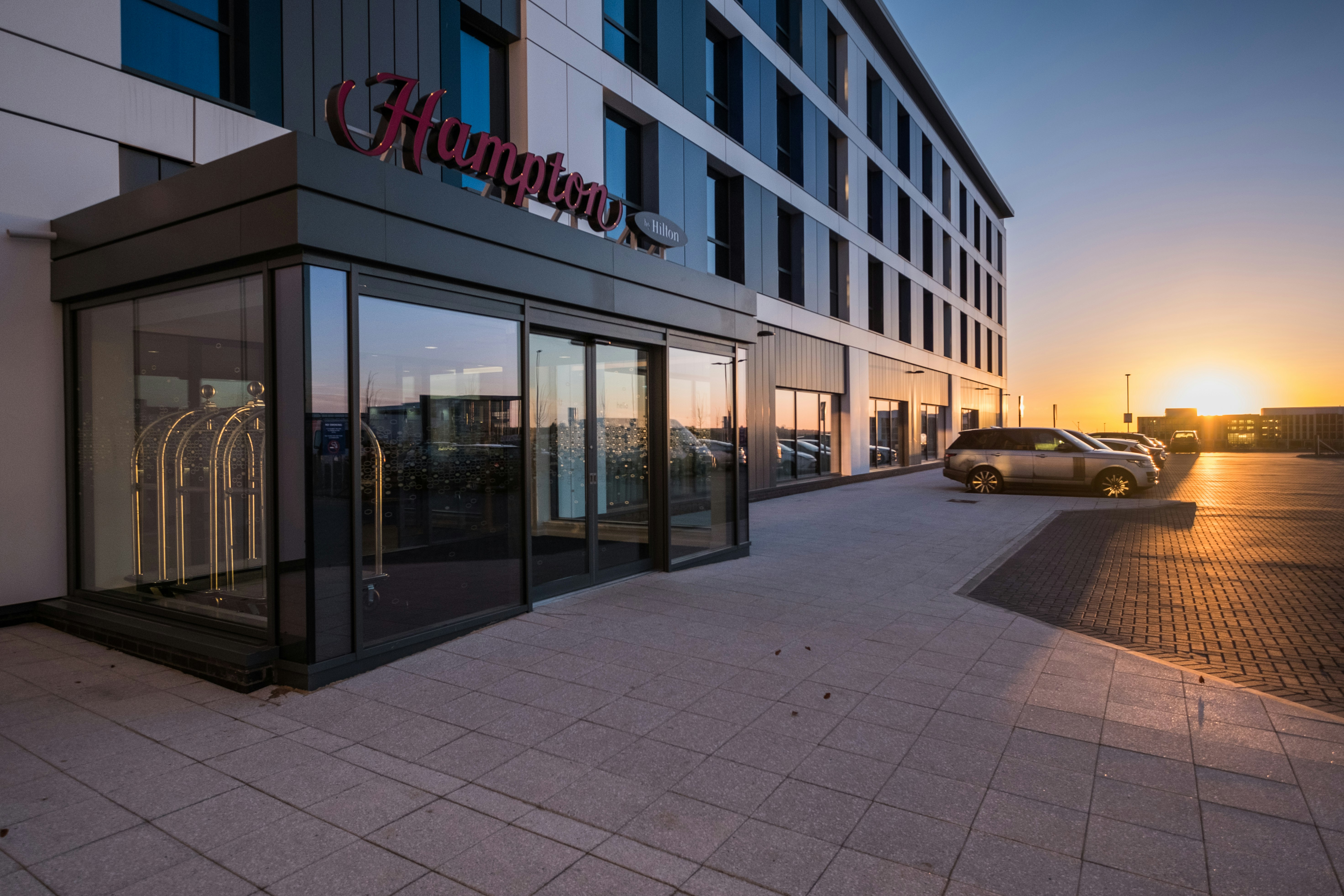 HAMPTON BY HILTON ABERDEEN AIRPORT 42/46