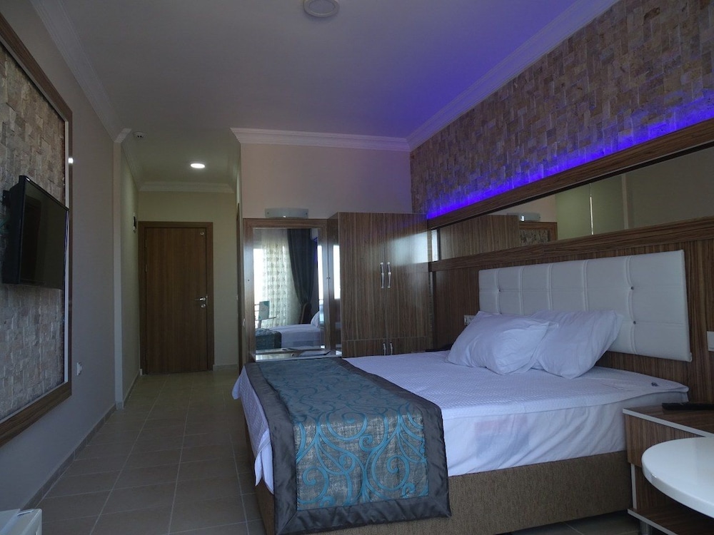 Princess Hotels Resort 8/26