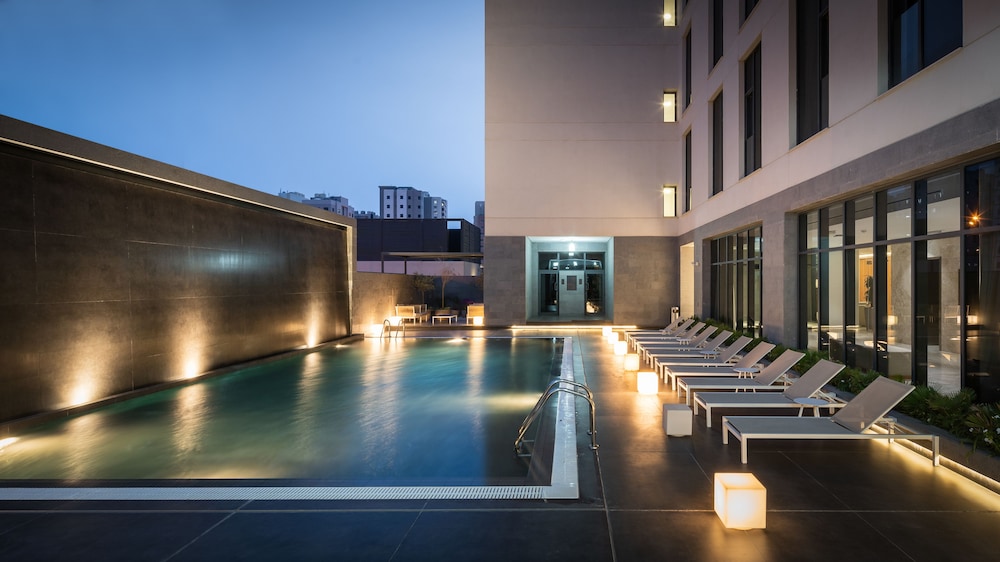 Delta Hotel Apartments 28/56