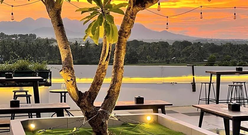Kaloka Airport Hotel 44/50