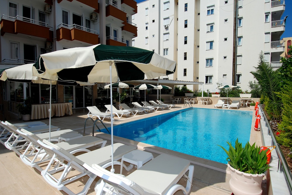 Lara Diamond Hotel 7/47