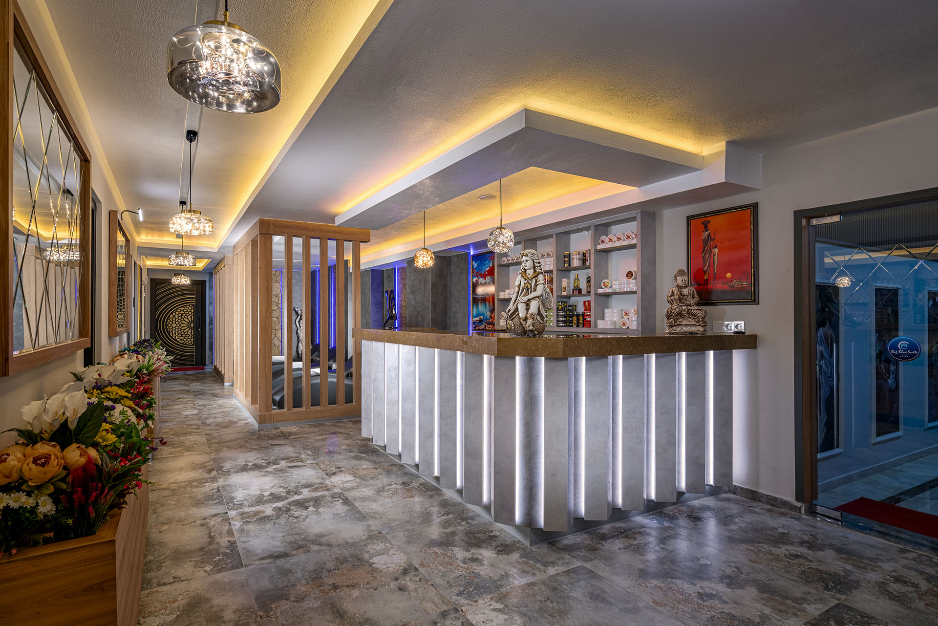 Club Big Blue Suite Hotel 7/50