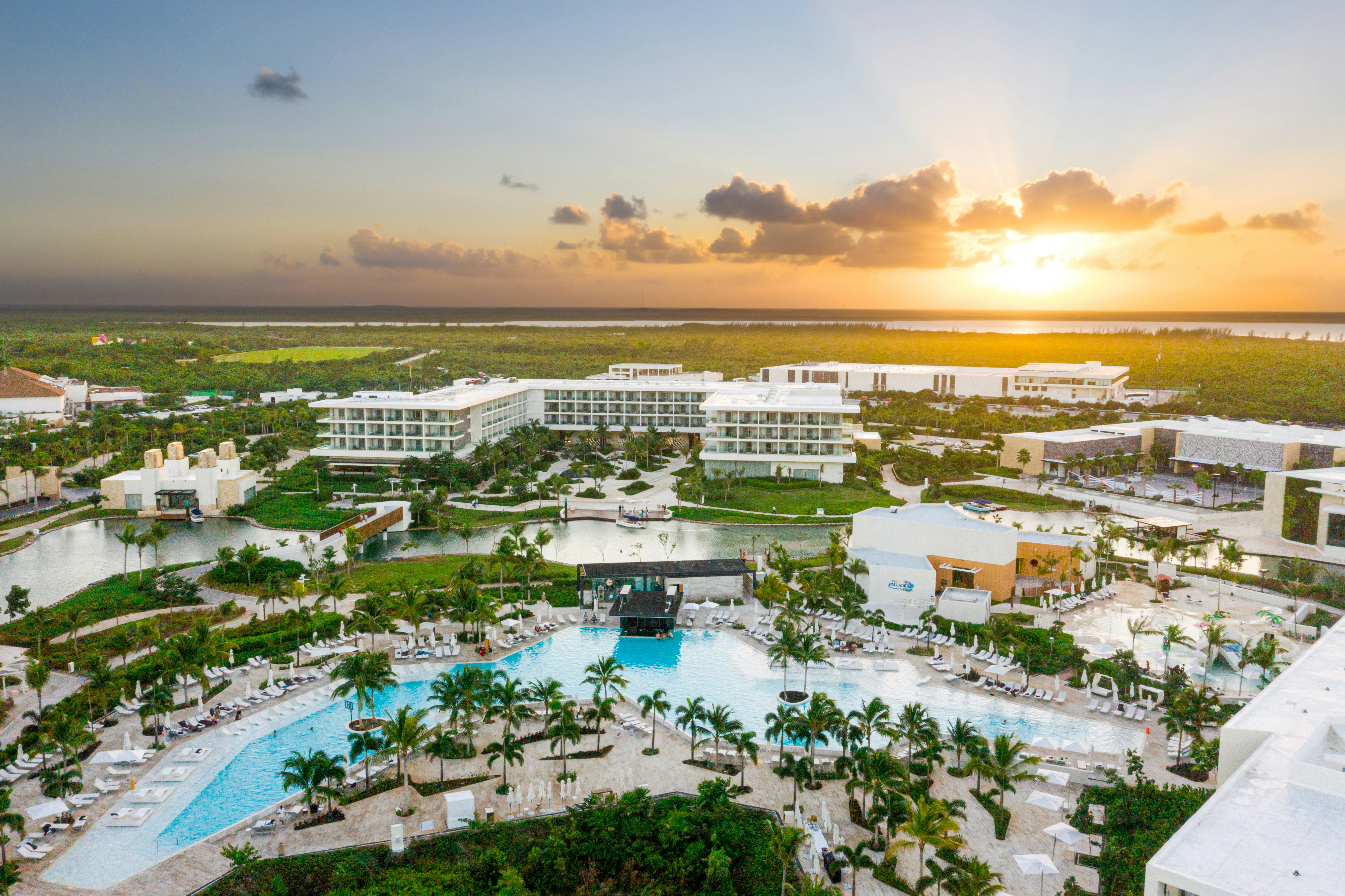 Grand Palladium Costa Mujeres Resort & Spa All Inclusive 22/28