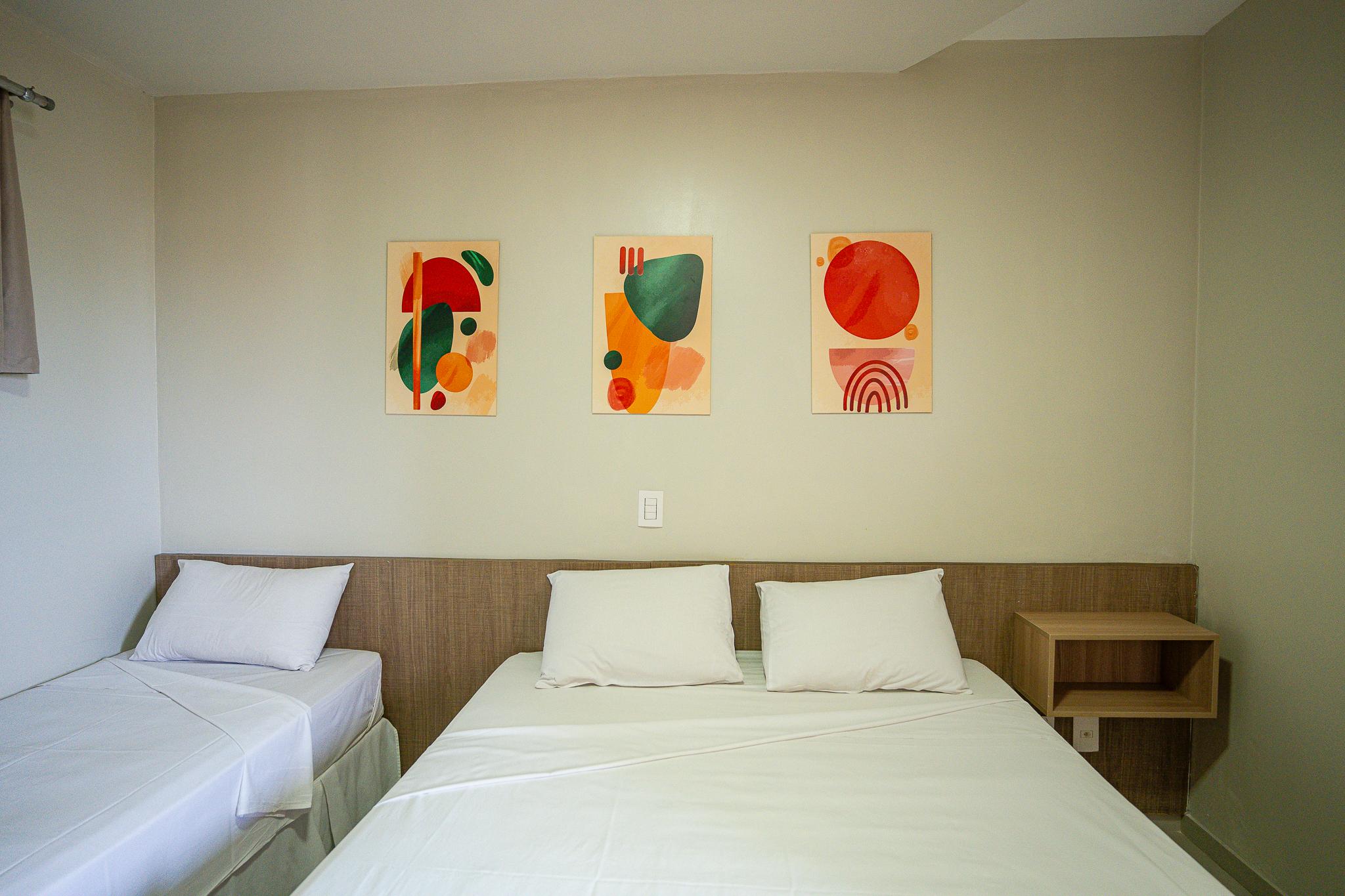 Standard, Triple, Street View