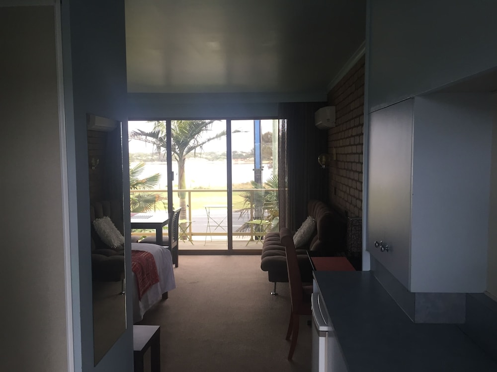 Abel Tasman Waterfront Motel 36/65