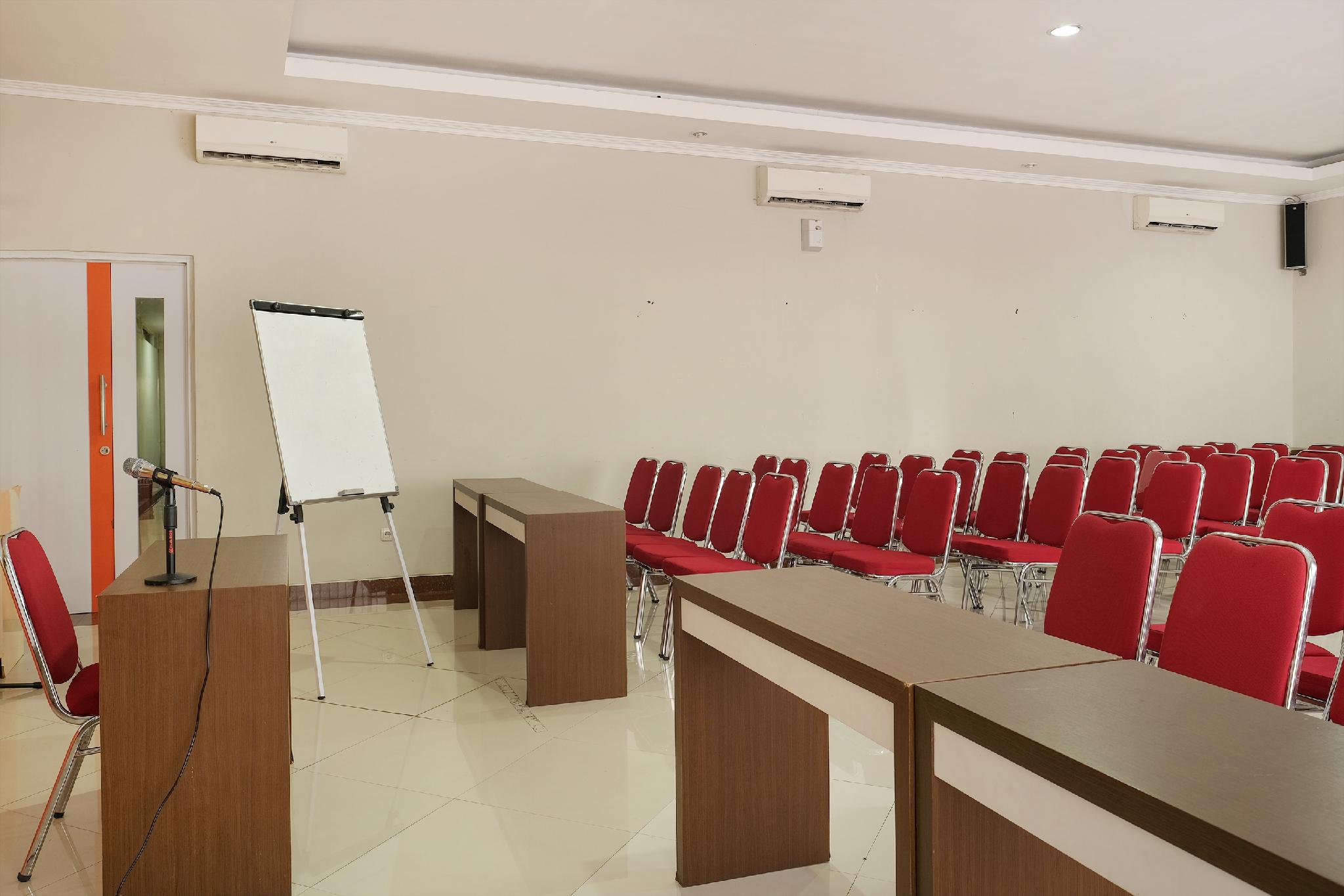 Hotel O Banguntapan Near Galaxy Waterpark Formerly Hotel Desa Puri 21/34