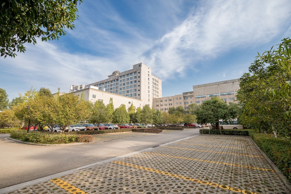 Sunshine Hotel Zhangjiajie 72/75