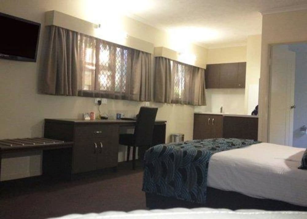 Quality Hotel Robertson Gardens 14/42
