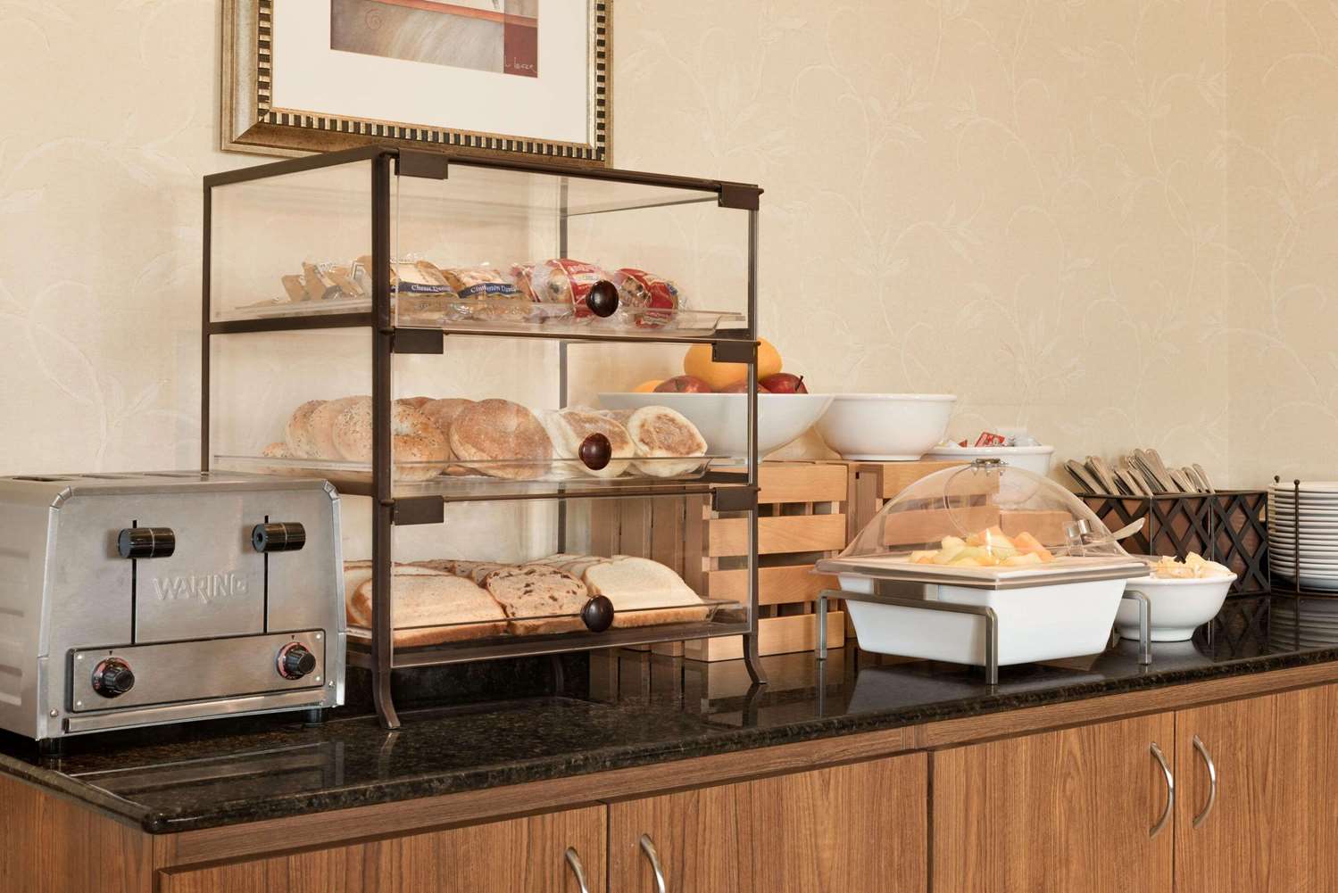 Country Inn & Suites By Radisson Chanhassen, MN 20/20